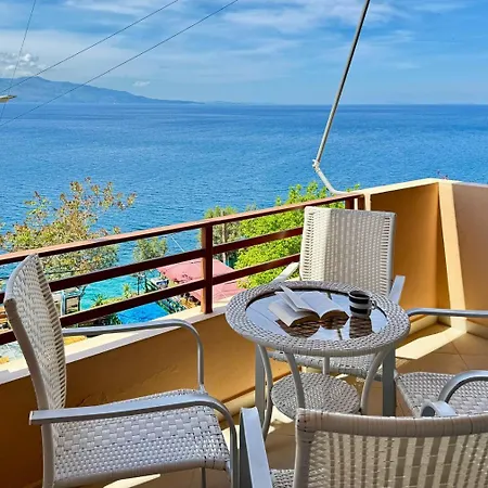 Red Berry Apartament *